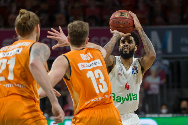 始给佩公讲 始给佩公讲