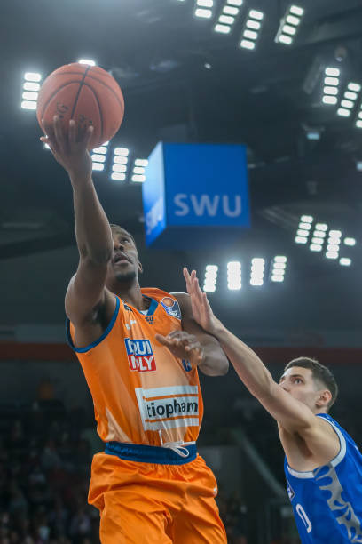 球迷们也充 球迷们也充