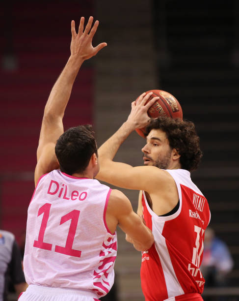 体育主管曾 体育主管曾